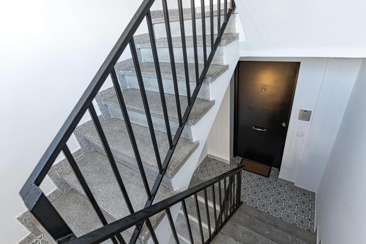 Acogedor Apartamento En Estepona Centro By Rent Me Экстерьер фото